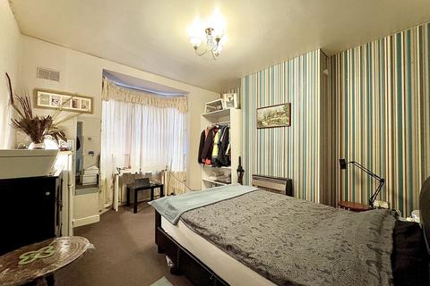 2 bedroom semi-detached house for sale, Waverley Street, Dudley, DY2 0YE