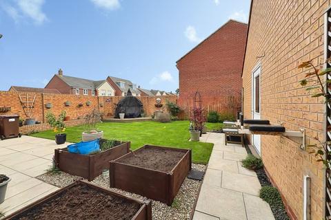 5 bedroom detached house for sale, Marshall Green Way, Whitley Bay NE25