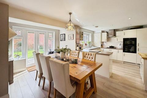 5 bedroom detached house for sale, Marshall Green Way, Whitley Bay NE25