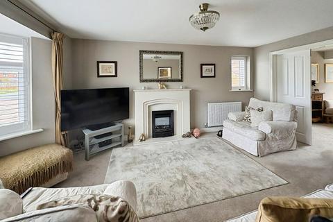 5 bedroom detached house for sale, Marshall Green Way, Whitley Bay NE25