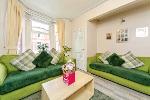 2 bedroom terraced house for sale, Morley Avenue, BIRKENHEAD, Merseyside, CH41