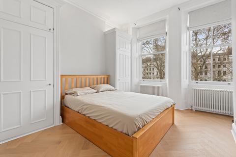 2 bedroom flat to rent, Cornwall Gardens, South Kensington, London