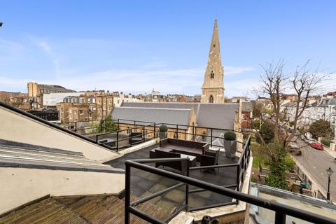 2 bedroom flat to rent, Cornwall Gardens, South Kensington, London