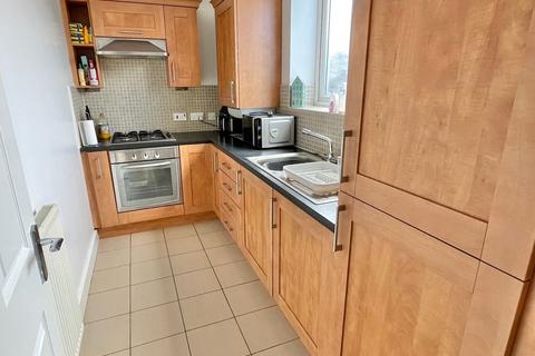 2 bedroom apartment for sale, Lilafield Court, Heather Croft, Kingstanding, Birmingham, B44 9SJ