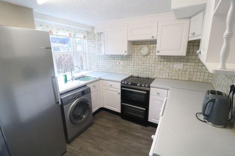 2 bedroom terraced house to rent, Malew Street, Castletown