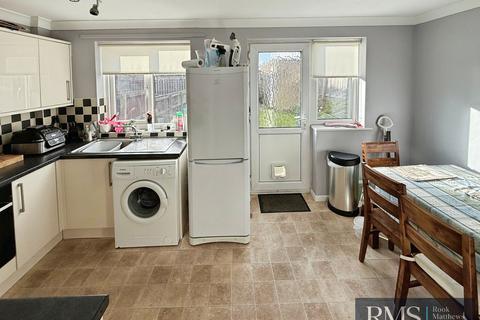 3 bedroom end of terrace house for sale, Warbeck Close, Newcastle Upon Tyne NE3
