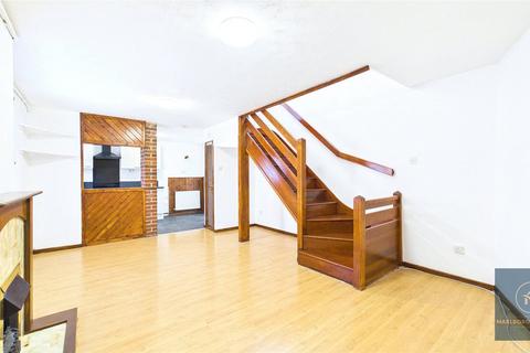 2 bedroom property to rent, Linton Gardens, Beckton, London, E6