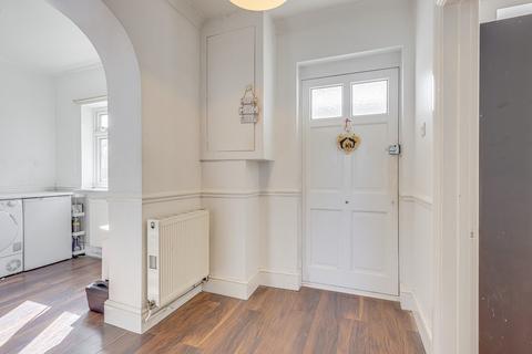 5 bedroom semi-detached house for sale, Fairview Drive, Westcliff-on-sea, SS0