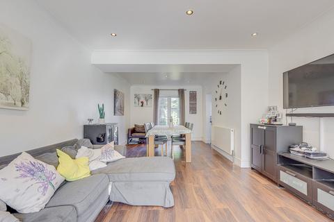 5 bedroom semi-detached house for sale, Fairview Drive, Westcliff-on-sea, SS0