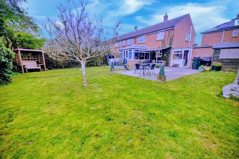 3 bedroom terraced house for sale, Marston Close, Chesham