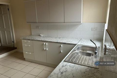 3 bedroom semi-detached house to rent, Park St, Nottingham, NG17