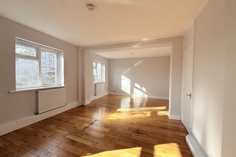 3 bedroom maisonette for sale, Radcliffe Way, Northolt