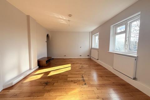3 bedroom maisonette for sale, Radcliffe Way, Northolt