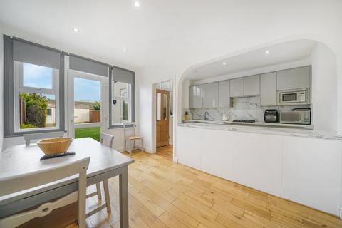 3 bedroom townhouse for sale, Beverstone Road, Thornton Heath, CR7