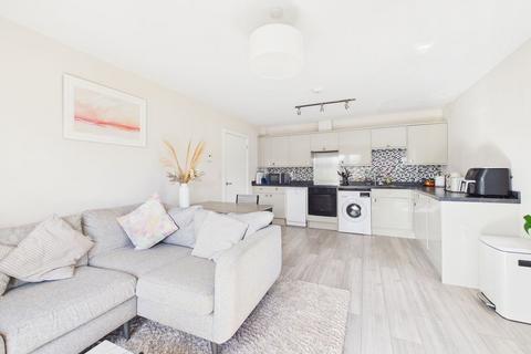 undefined, Chy Kensa, Redruth - Contemporary style second floor two bedroom flat