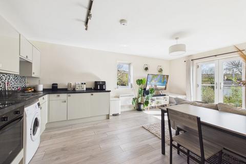 undefined, Chy Kensa, Redruth - Contemporary style second floor two bedroom flat