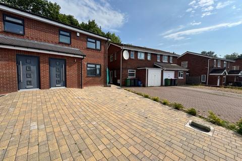 undefined, Boscobel Close, Telford TF3