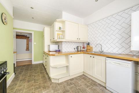 undefined, High Street, Heathfield TN21