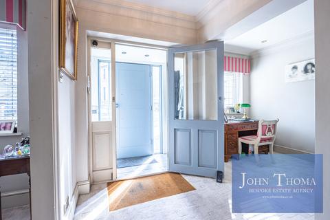 undefined, Westbury Lane, Buckhurst Hill IG9