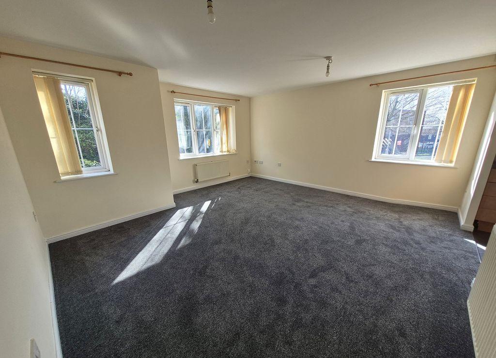 Lounge Dining Room