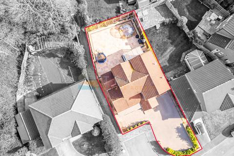 4 bedroom detached house for sale, Tingley, Wakefield WF3
