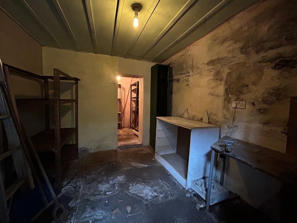Under House Store