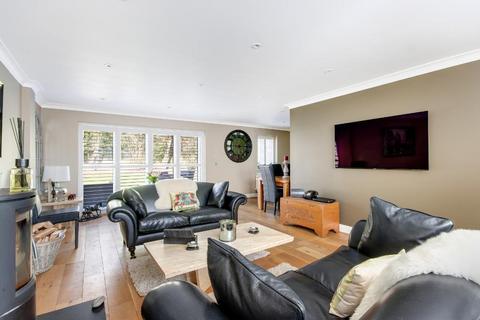 undefined, Gills Green Courtyard, Cranbrook, Kent, TN18 5EP
