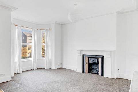 2 bedroom flat for sale, Greenford Avenue, Hanwell, London, W7 3QP