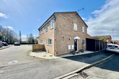 3 bedroom semi-detached house for sale, Laxton Close, Wigmore, Luton, Bedfordshire, LU2 8SJ