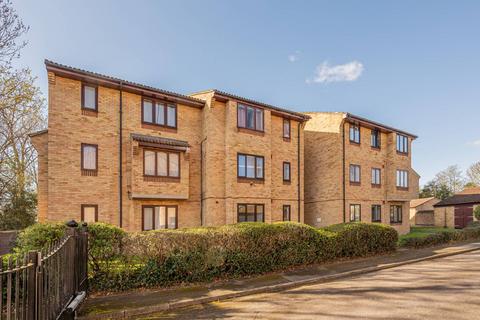 1 bedroom flat to rent, Ludford Close, Croydon, CR0