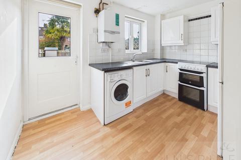 undefined, Tanyard Close, Horsham RH13