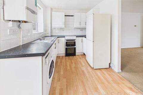 undefined, Tanyard Close, Horsham RH13
