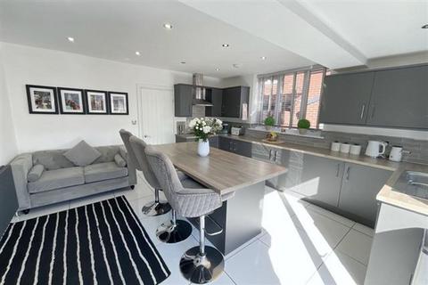 3 bedroom semi-detached house for sale, Normanton Spring Road, Sheffield, Sheffield, S13 7BA