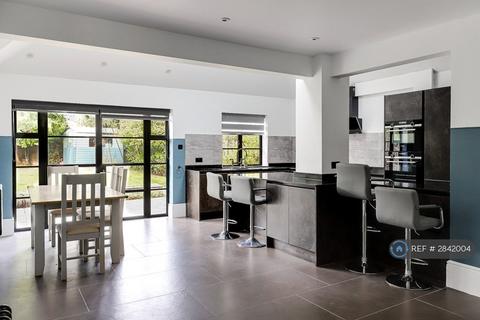 undefined, Oakington Avenue, Little Chalfont, HP6