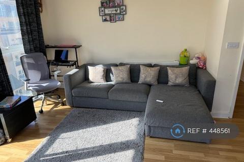 undefined, Lanadron Close, Isleworth, TW7