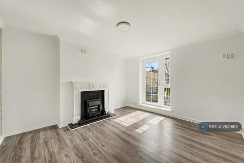 2 bedroom flat to rent, Catherine House, London, N1