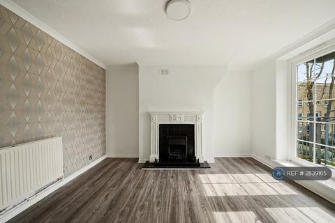 2 bedroom flat to rent, Catherine House, London, N1