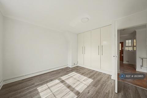 2 bedroom flat to rent, Catherine House, London, N1