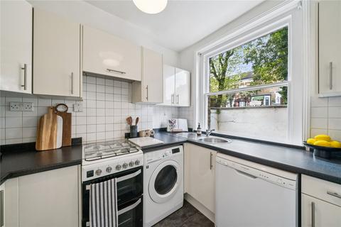 2 bedroom apartment for sale, Trinity Road, SW17