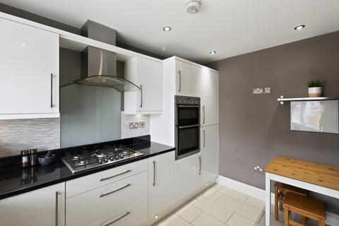 4 bedroom semi-detached house for sale, Linforth Way, Birmingham, B46