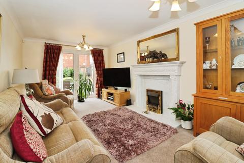 4 bedroom detached house for sale, Glasshouse Lane, Chesterfield, S43