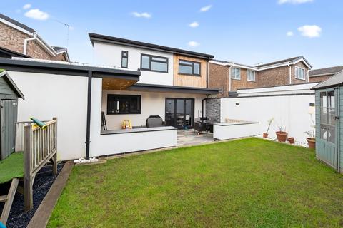 4 bedroom detached house for sale, Coniston Road, Dronfield, S18