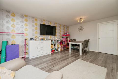 3 bedroom semi-detached house for sale, Albrighton Drive, Kidderminster, DY10