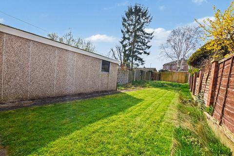 3 bedroom semi-detached house for sale, Park Avenue, Lofthouse, Wakefield, West Yorkshire
