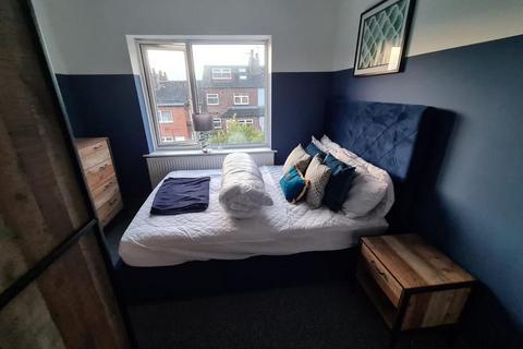 undefined, Leeds LS4