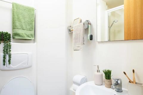 Flat share to rent, Caledonian Road