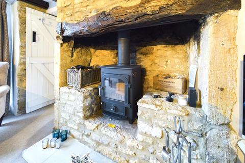 undefined, Milton-under-Wychwood, Chipping Norton OX7