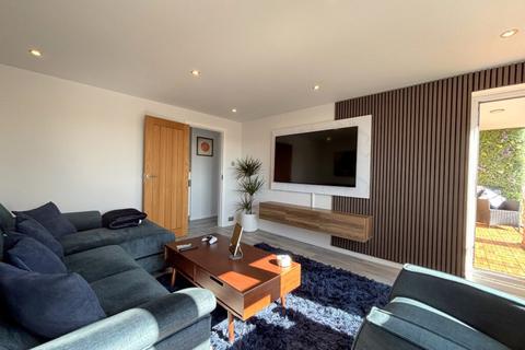 2 bedroom apartment for sale, 153 Alexandra Road, Poole BH14