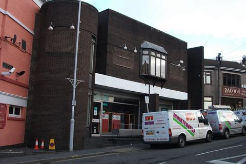Office to rent, 1-1A Station Hl Bridgend CF31 1EA