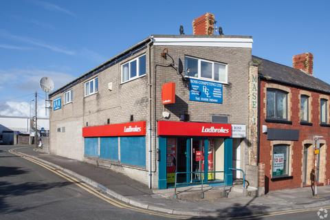 Office to rent, 7-7a New Rd Porthcawl CF36 5DL